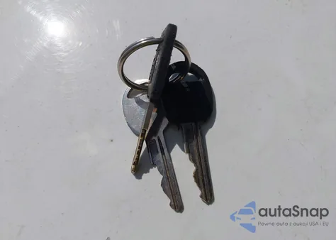 1985 Chevrolet Corvette z USA, uszkodzony, nr VIN 1G1YY078XF5130587